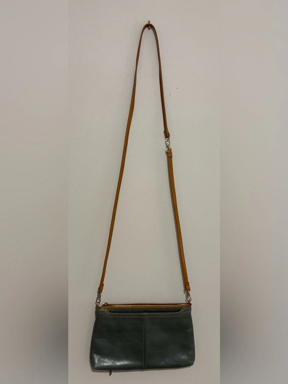 HOBO Darcy Crossbody - Olive Green